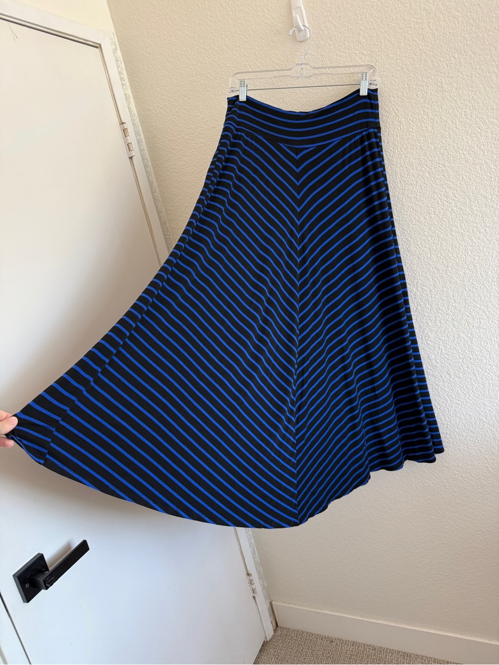 AB Studio Black and Blue Diagonal-Stripe Maxi Skirt - Picture 5 of 10